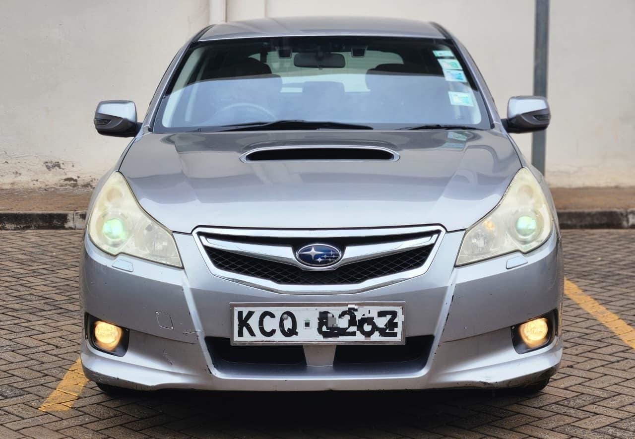 Subaru Legacy 2011