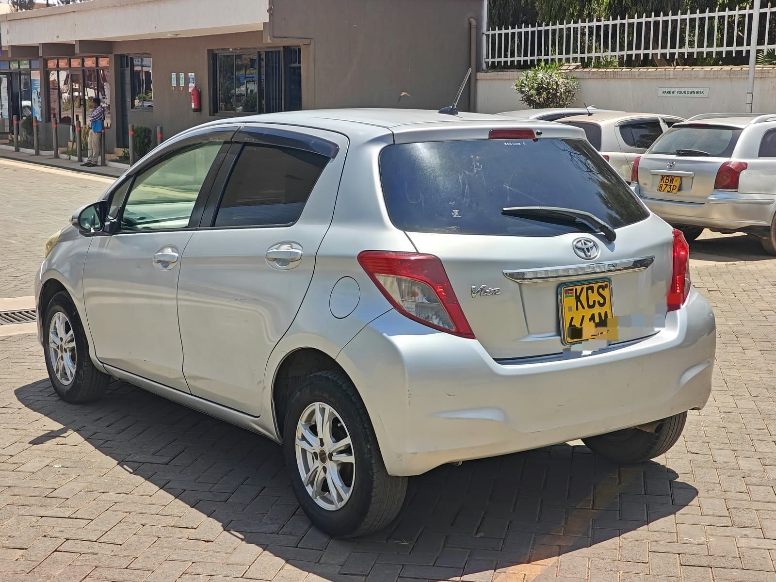 Toyota Vitz 2012