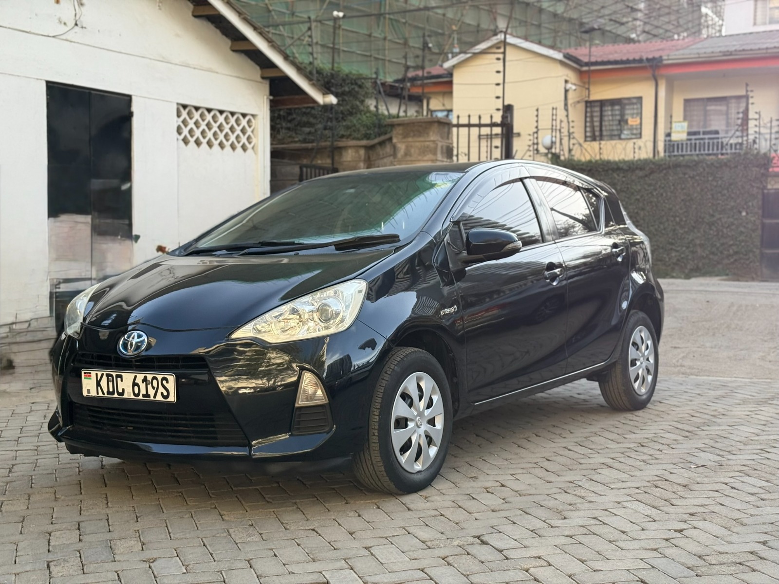 Toyota Aqua 2013