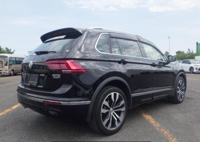Volkswagen Tiguan 2021