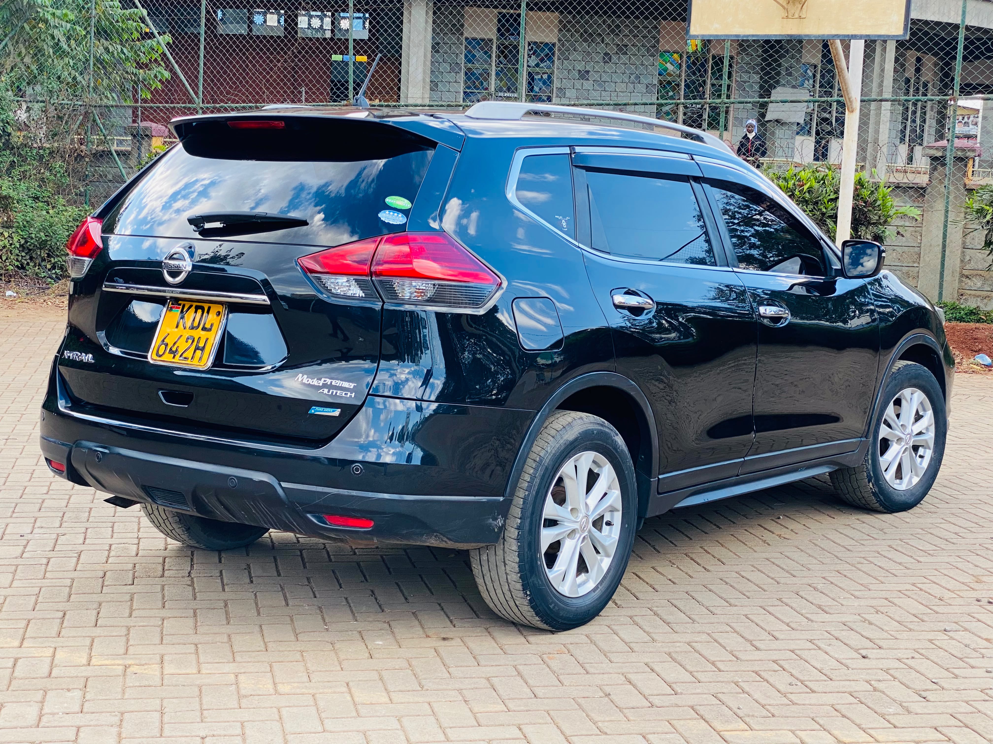 Nissan X-Trail 2015