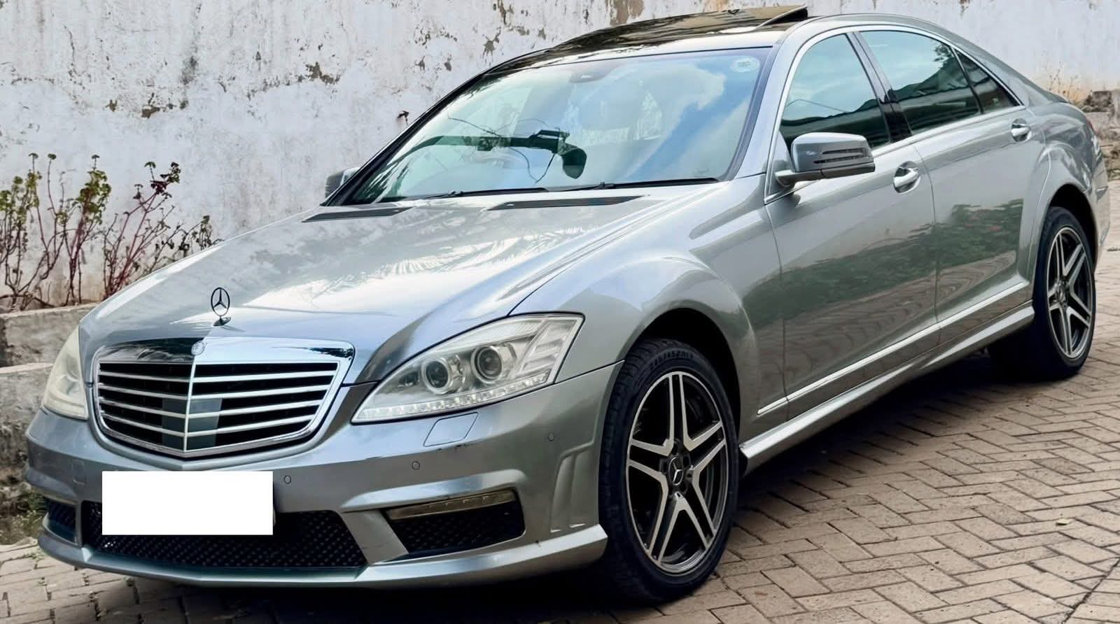 Mercedes-Benz S-Class 2006