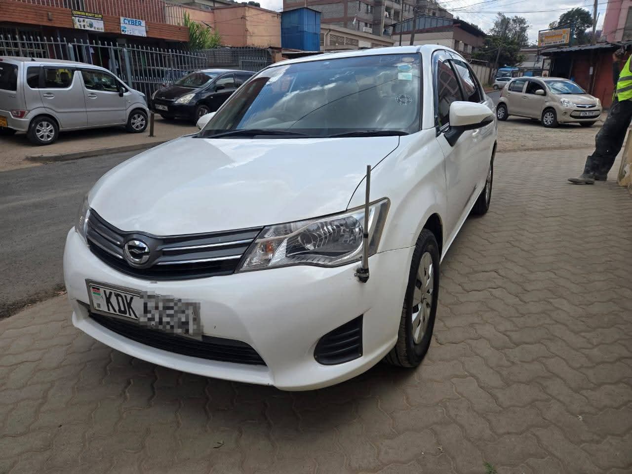 Toyota Axio 2015
