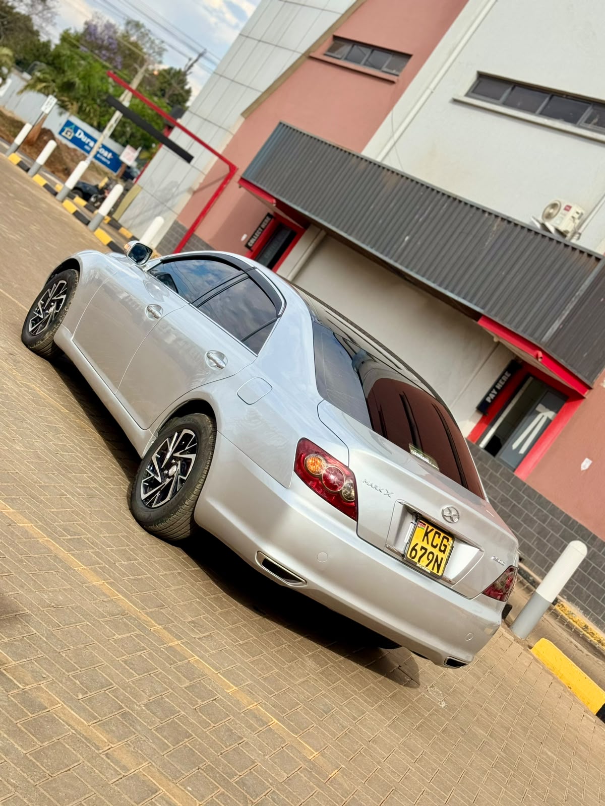 Toyota Mark X 2009