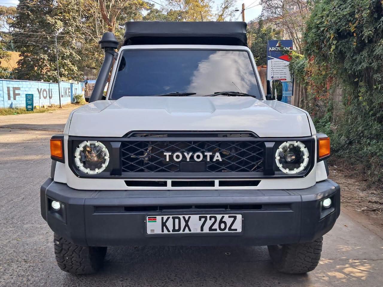 Toyota Land Cruiser 2012