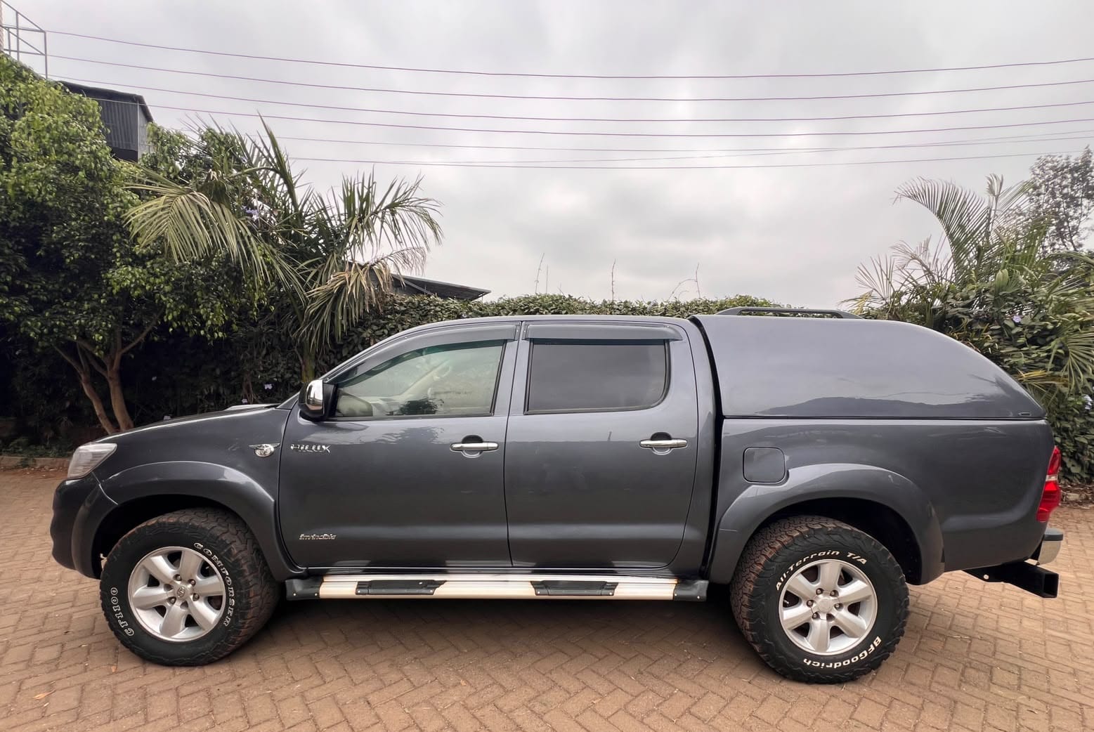 Toyota Hilux 2012