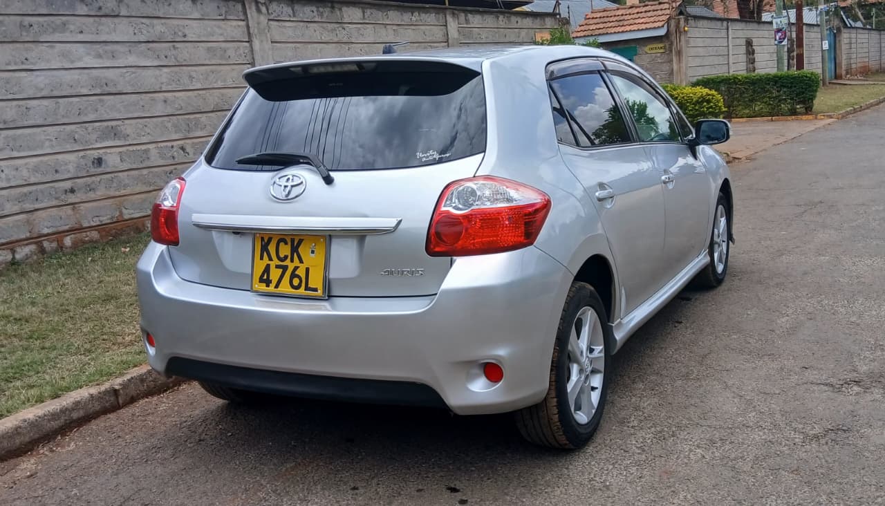 Toyota Auris 2010