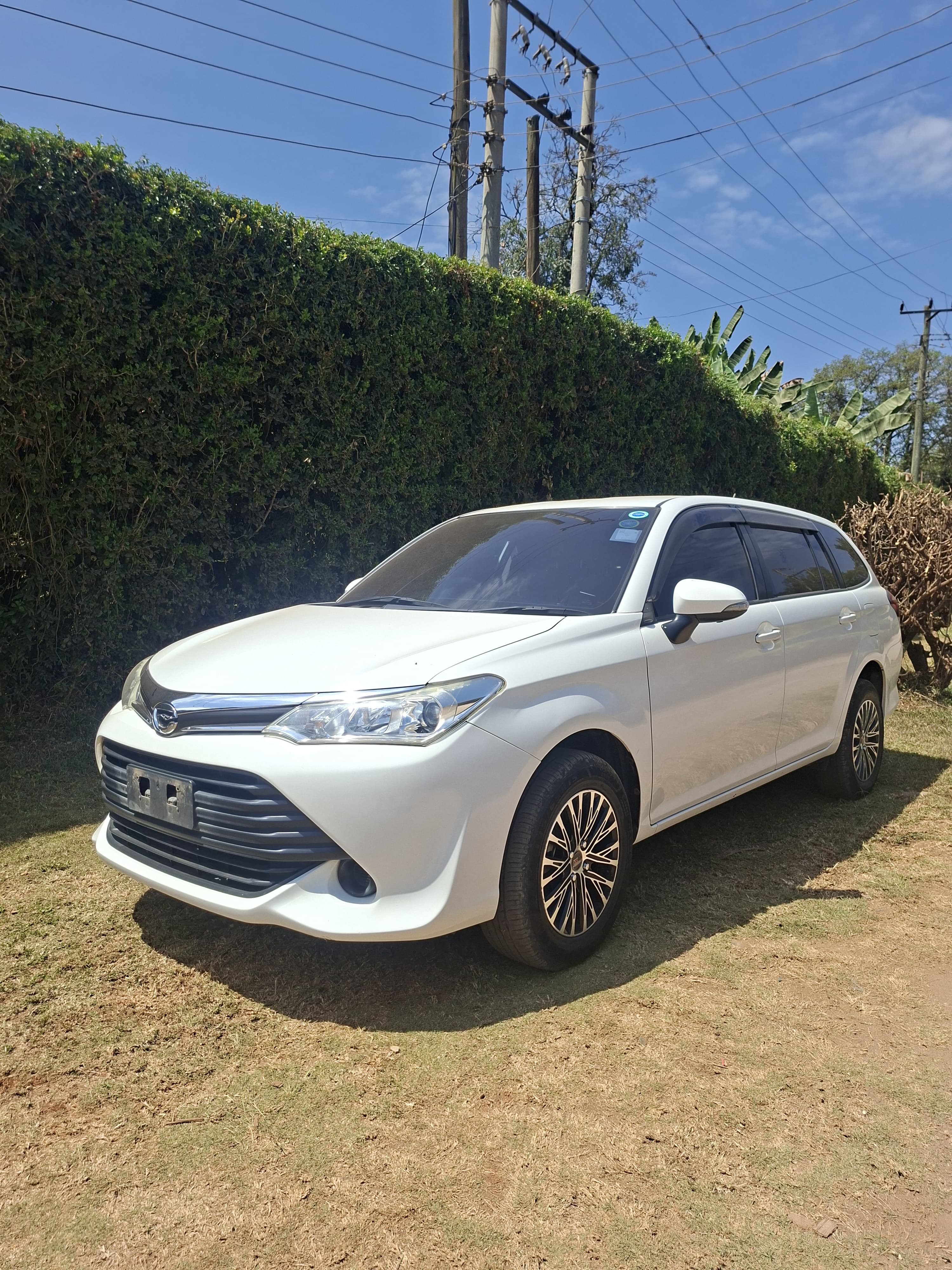 Toyota Fielder 2017