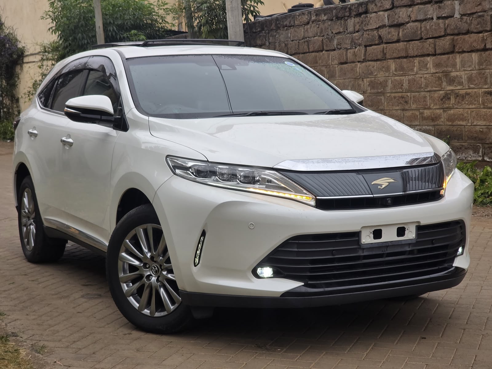 Toyota Harrier 2019