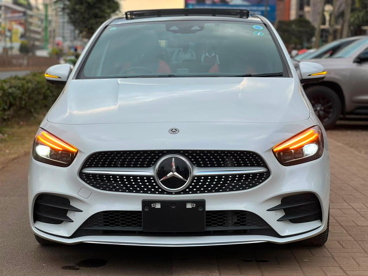 Mercedes-Benz GLB 2019